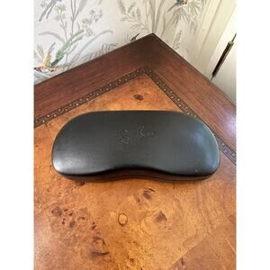 Ray ban Universal Black Medium Hard Case for Eyeglasses & Reading Glasses